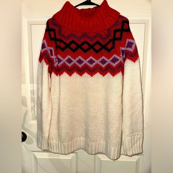 So juniors knit cowl neck tunic printed sweater L NWT fall winter - Picture 1 of 8